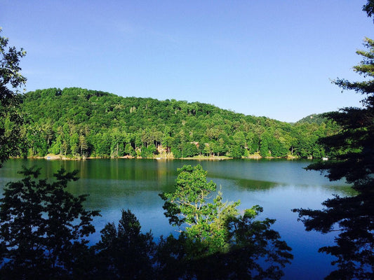 Lake Glenville Vacation Rentals | Lake Glenville Vacay